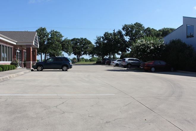 Office Space Along I-20
