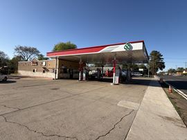 1515 S Mobberly Ave_Diamond Shamrock