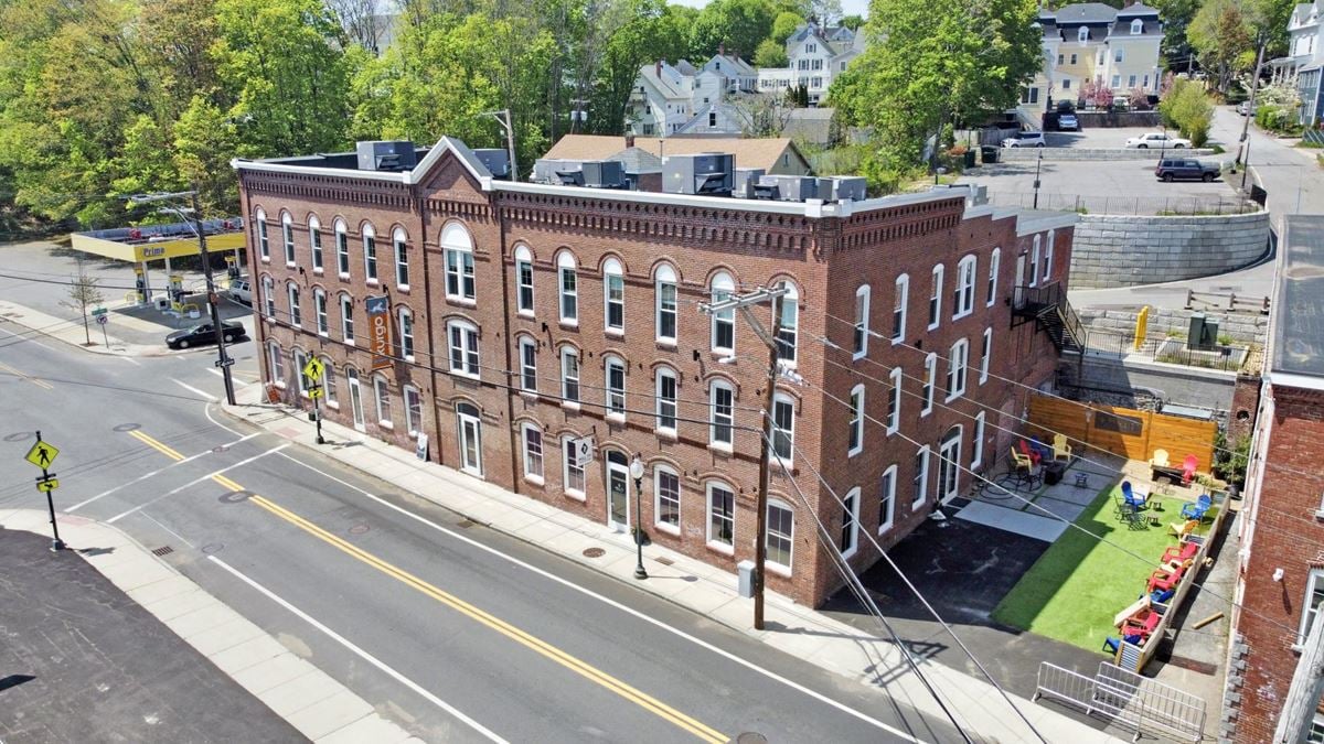 Beautiful Office Space in Downtown Amesbury