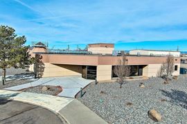787 Valley Ct