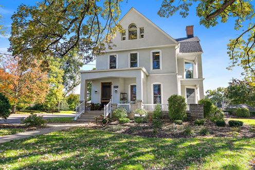 303 N Main St
