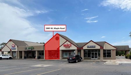 Retail space for Rent at 2873-2897 W Maple Road in Troy