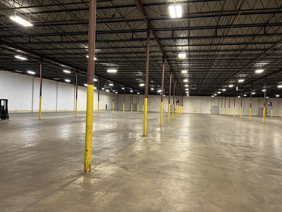 Atlanta, GA Warehouse for Rent #1582 | 2,500-136,608 sq ft