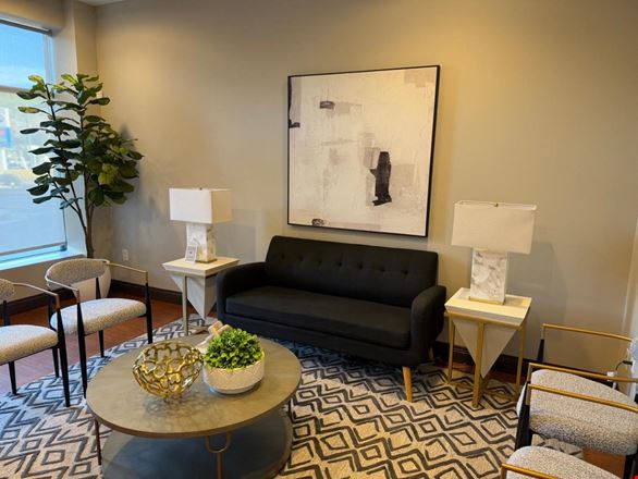 6370 Powers Ferry Rd – Turnkey Dental Suite 103