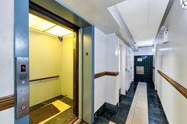 800 Bergen Street