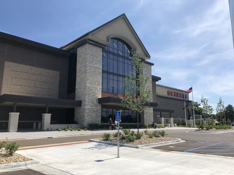 Eden Prairie, MN Scheels NNN 8301 Flying Cloud Drive, Eden