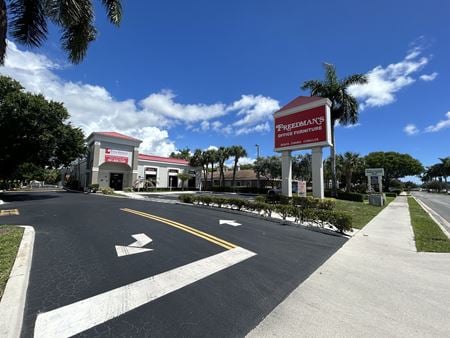 Photo of commercial space at 2055 Palm Beach Lakes Boulevard in West Palm Beach
