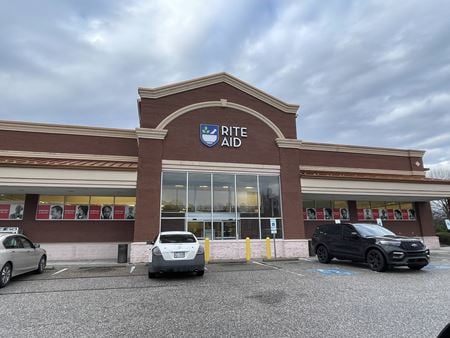 Retail space for Rent at 2460 George Washington Memorial Hwy in Hayes
