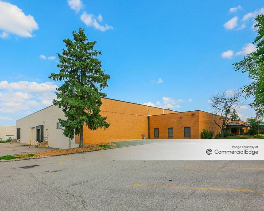 2326 Grissom Drive, St. Louis, MO 63146