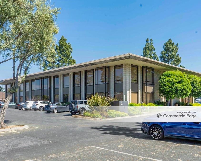 De Anza Office Center