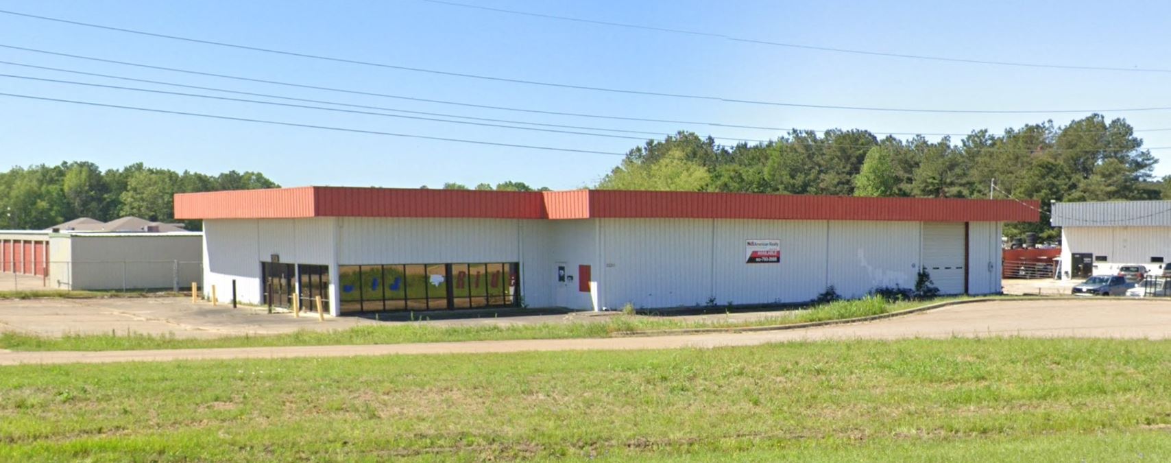 6,720 SF Building For Sale Or Lease