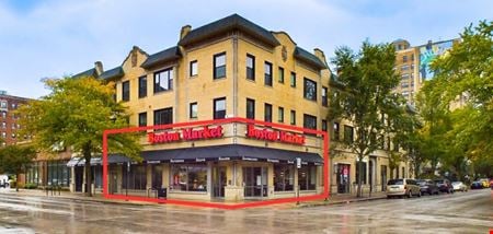 Retail space for Rent at 5228 South Blackstone Avenue in Chicago
