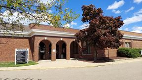 3815 W St Joseph St.