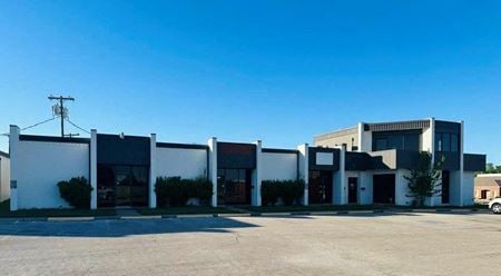 Photo of commercial space at 405 N Ridgeway Dr in Cleburne