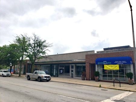 Photo of commercial space at 669 Graceland Ave in Des Plaines