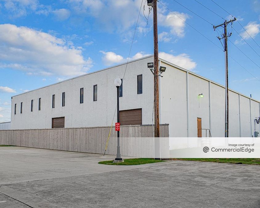 4300 Blvd, Arlington, TX industrial Building