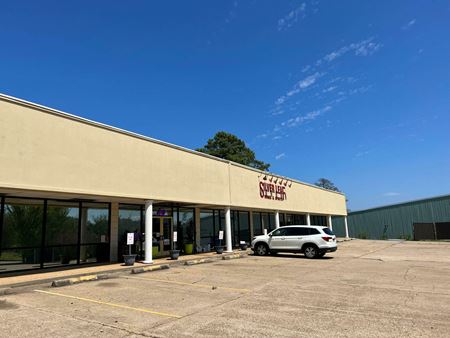 Photo of commercial space at 6954 Old Canton Road in Ridgeland