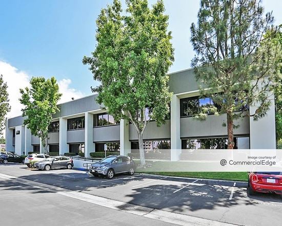 University Plaza - 680 Langsdorf Drive