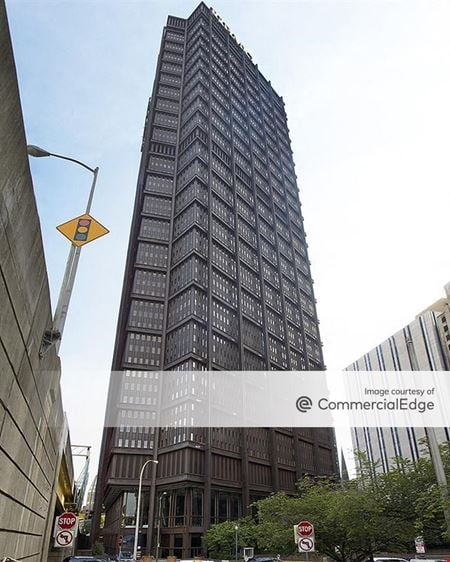 Commercial space for Rent at 600 Grant Street in Pittsburgh