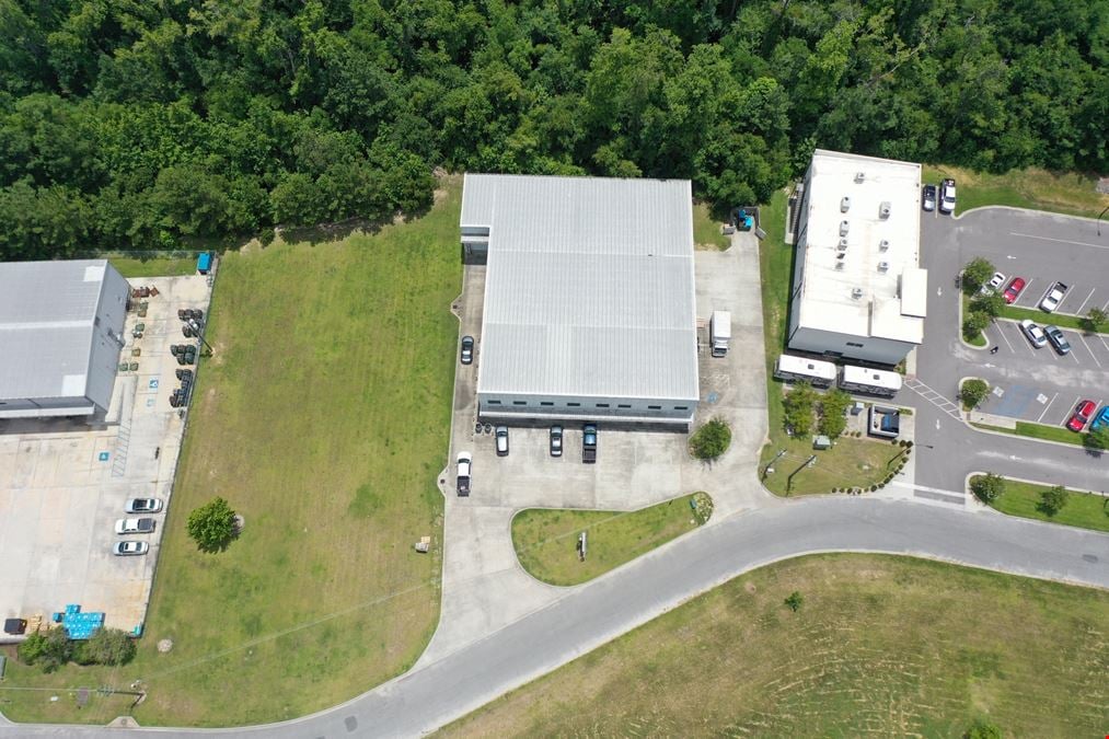 West Chatham Business Park | ±15,450 SF Industrial Building for Lease