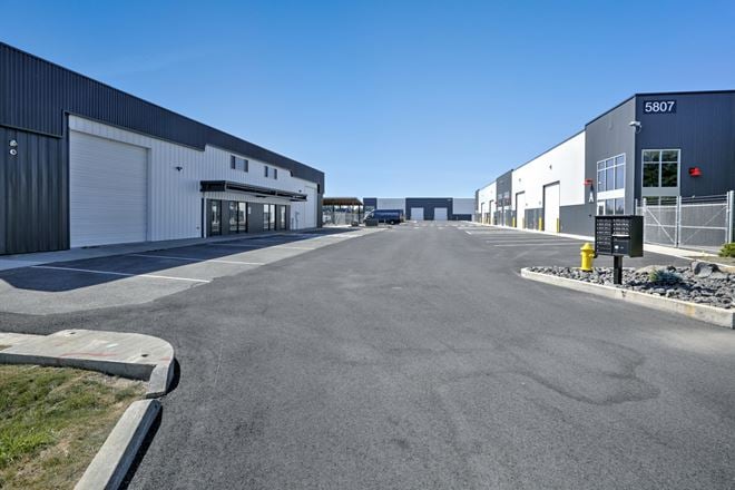 Thorpe Rd Industrial Flex Building