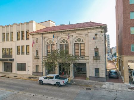 Cafe / Office for Lease in Historic Downtown Building - Baton Rouge
