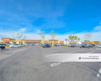 Oxnard Port Place Shoppes