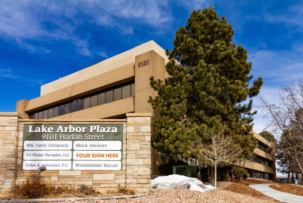 Lake Arbor Plaza