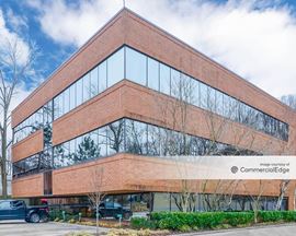33 Rock Hill Road