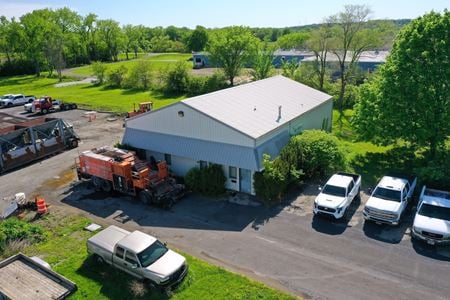 Industrial space for Sale at 127 Fauber Ln in East Peoria