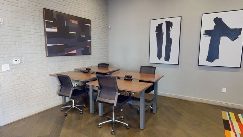 Apt CoWork - at Cottonwood Reserve