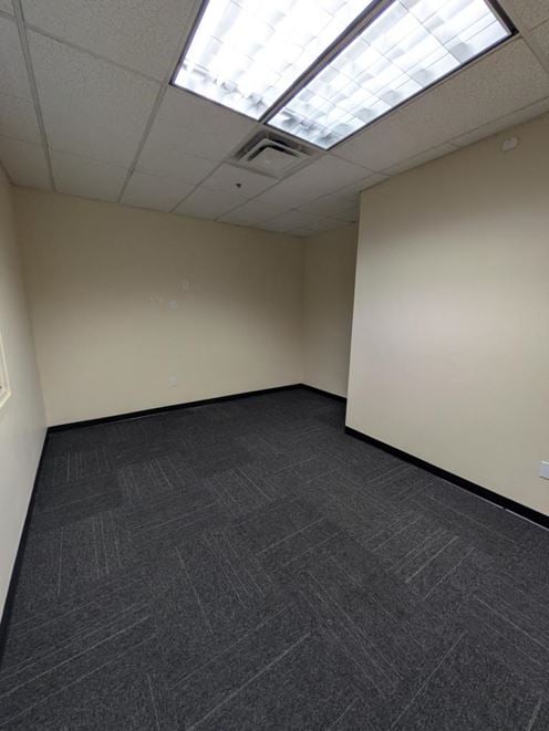 1757 E Baseline Rd #139