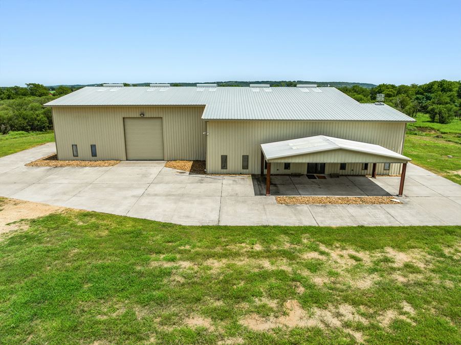 Crane-Ready Warehouse & Office Space on 19.25 Acres