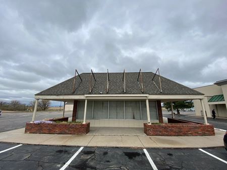 Retail space for Rent at 7838 US 281 in Grand Island