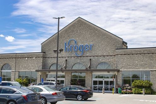 StoneRidge Plaza