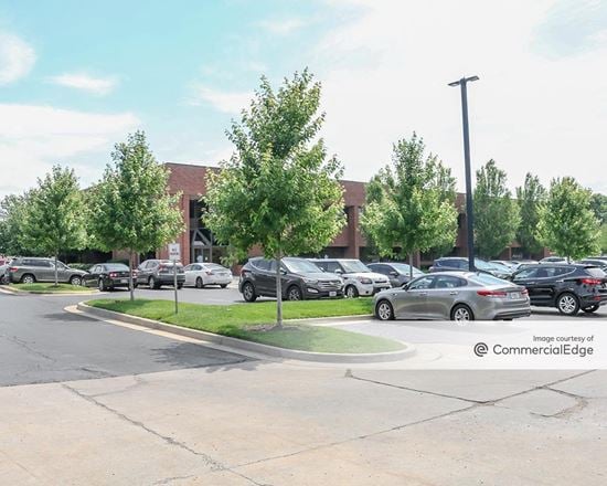 College Oaks C