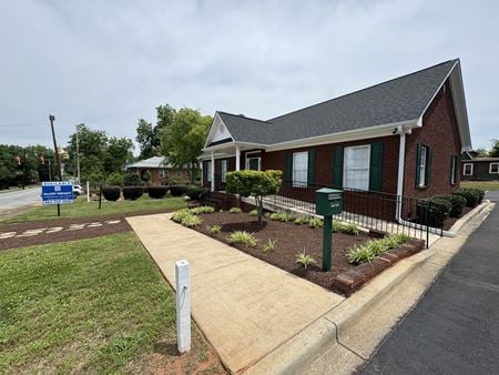 Photo of commercial space at 1001 S Mcduffie St in Anderson