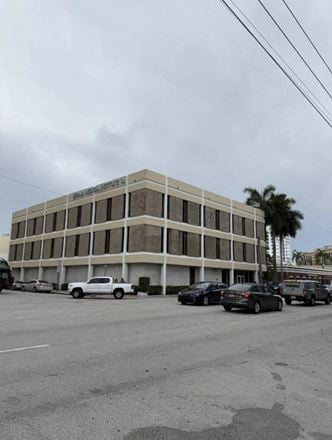 2550 Douglas Rd