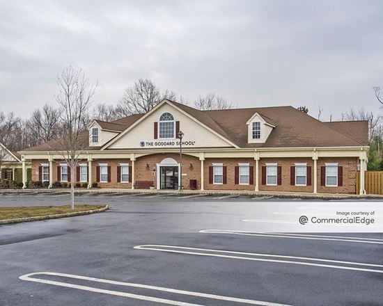 Branchburg Commons
