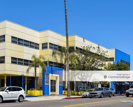 Office space for Rent at 2825 Santa Monica Blvd in Santa Monica