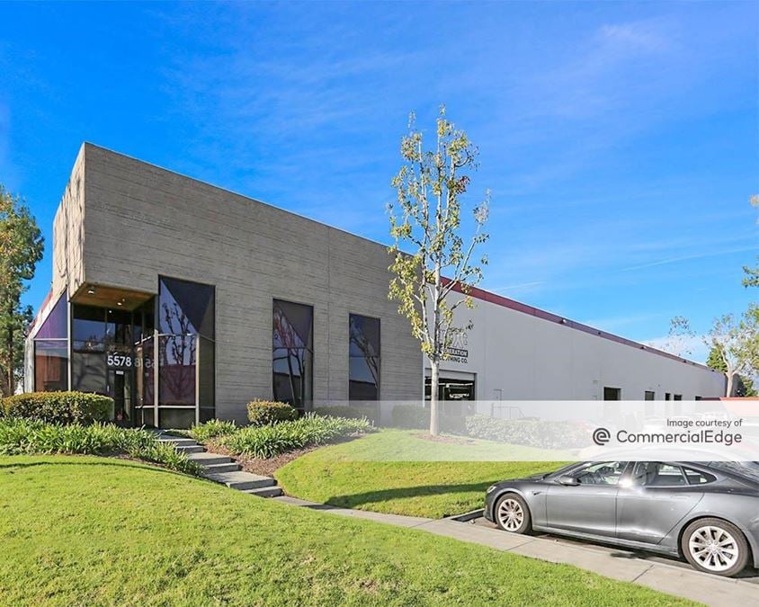 Cheli Distribution Center