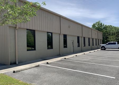 Photo of commercial space at 25 East 9 1/2 Mile Road in Pensacola
