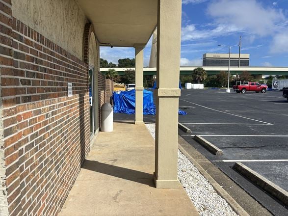 636 SF of Prime Retail Space