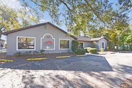 2968 Rainbow Rd