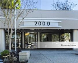 Plaza San Ramon - 2000 Crow Canyon Place