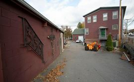 2 Loring St