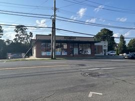 808 E Boston Post Rd
