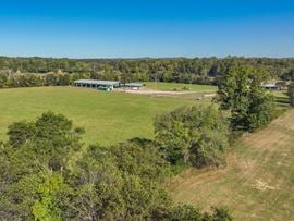 185 Acre Horse and Cattle Ranch | State-of-the-Art Facilities
