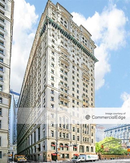 Retail space for Rent at 111 Broadway in New York