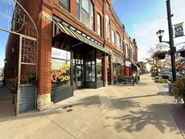 1060 7th Ave